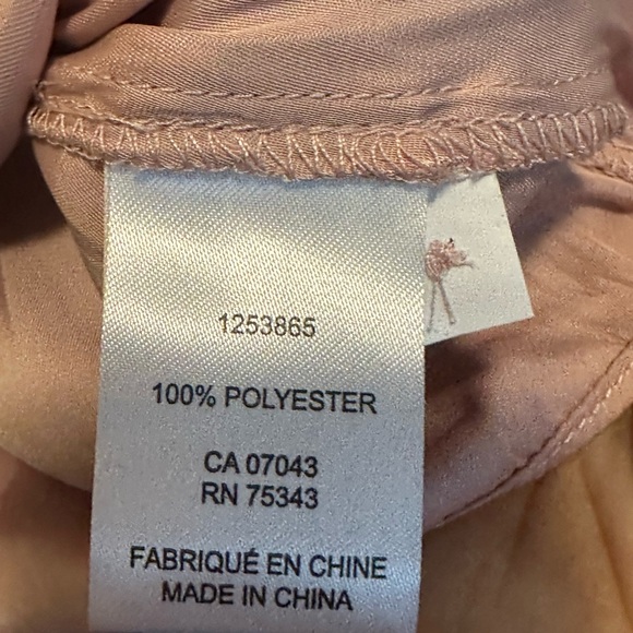 NWT Dusty Pink Top - Picture 5 of 7
